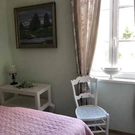 Casa vacanze Liebevolles, Altes Schulhaus Im Vintage Stil *